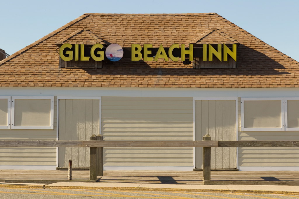 Gilgo Beach Inn Eatery Robert Kowal Flickr