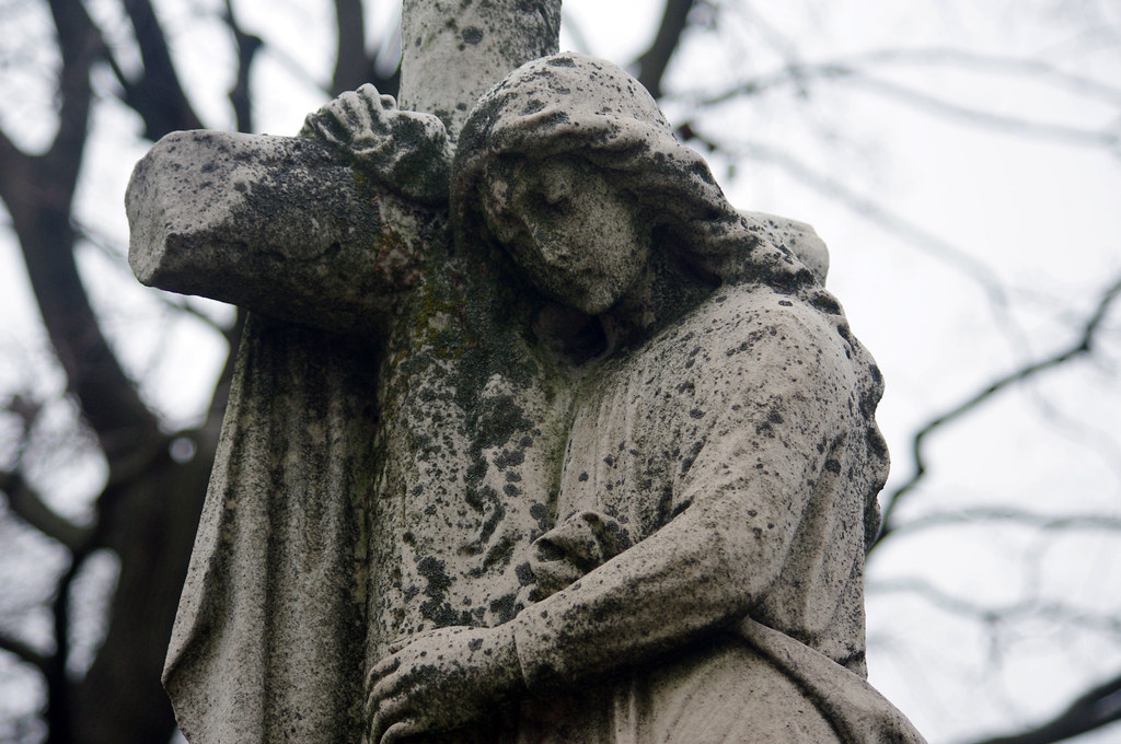 Holy Cross Cemetery, Calumet City, IL Holy Cross Cemetery,… Flickr