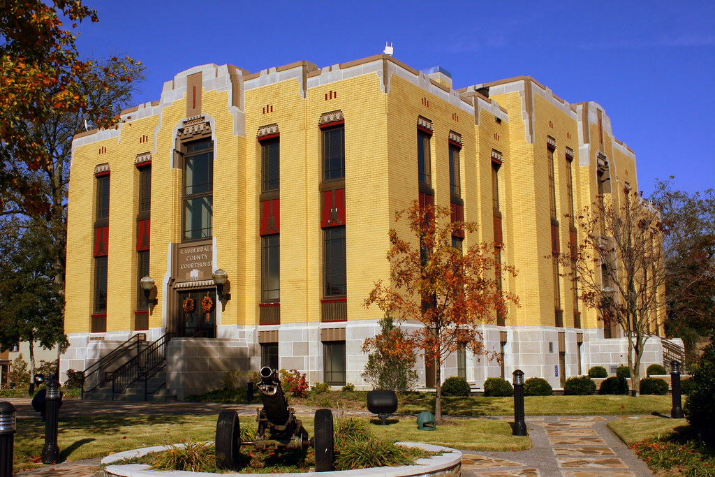 Lauderdale County Courthouse Ripley, TN The Colorful New… Flickr