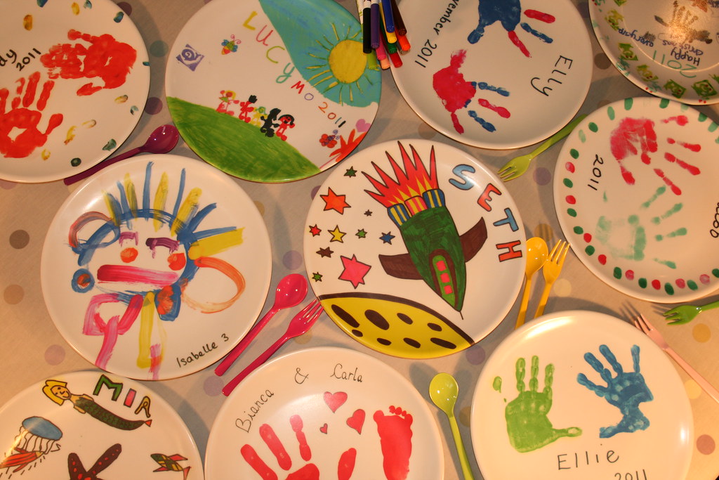 Kids art on a plastic plate Turn your kids artwork into a … Flickr