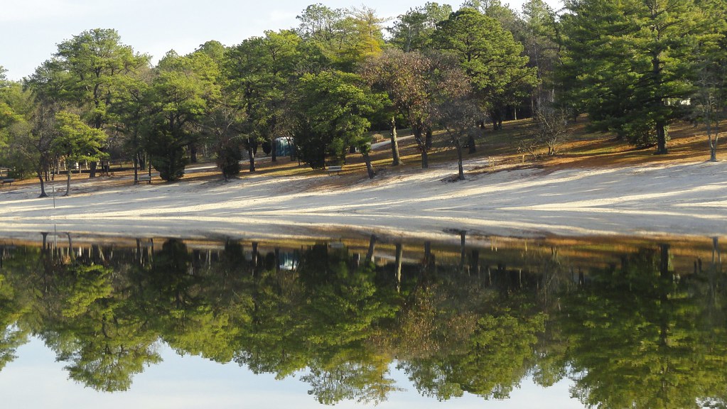 Harry Wright Lake, Whiting, NJ Geri Flickr