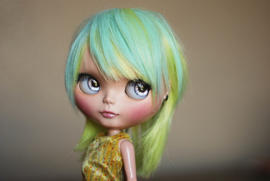 Hair tucked behind ears blogged