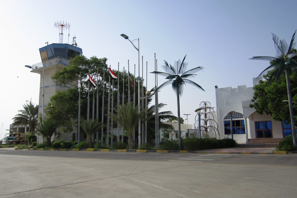 Mukulla Riyan airport Gerry & Bonni Flickr