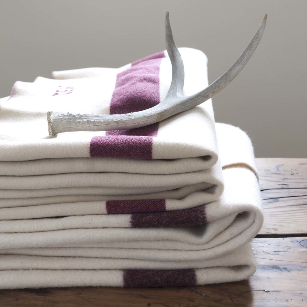 blankets US Army blankets. with MD and dates 1932 & 1944 p… Flickr