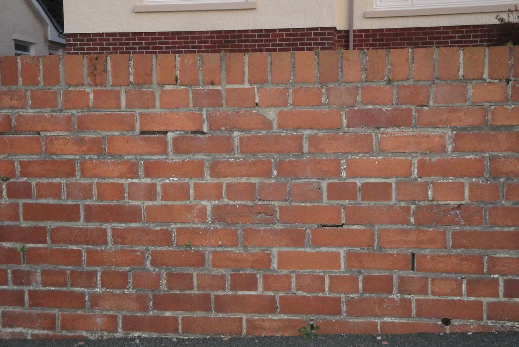 22. English garden wall bond a English garden wall bond co… Flickr