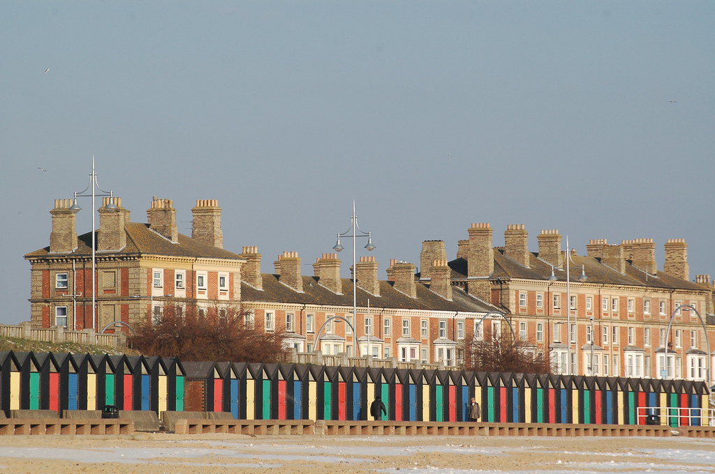 Wellington Esplande from the beach, Lowestoft In front are… Flickr