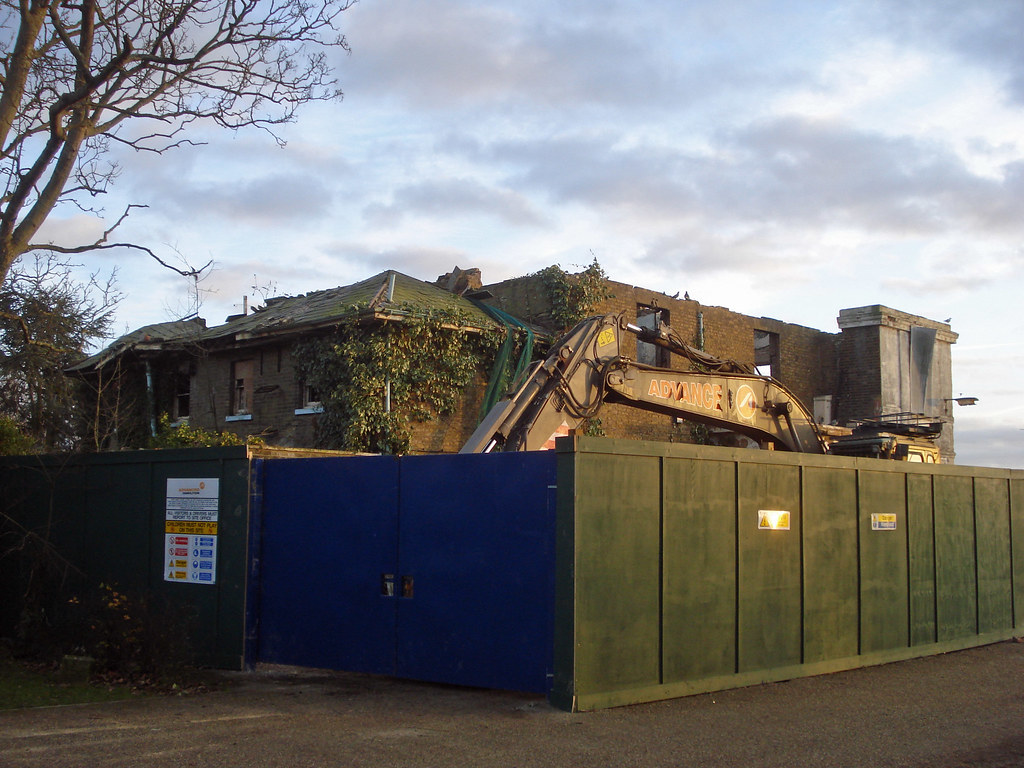 Dollis Hill House Stately residence in Gladstone Park, der… Flickr