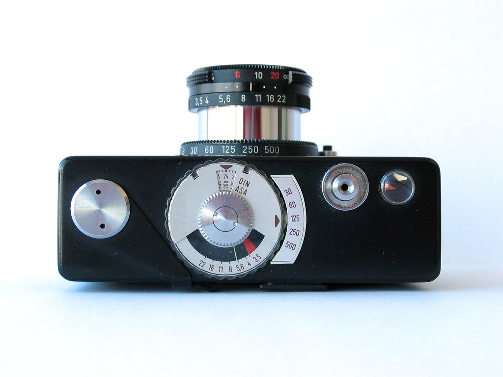 Rollei B35 (35mm Zone Focus Camera) Chi Bellami Flickr