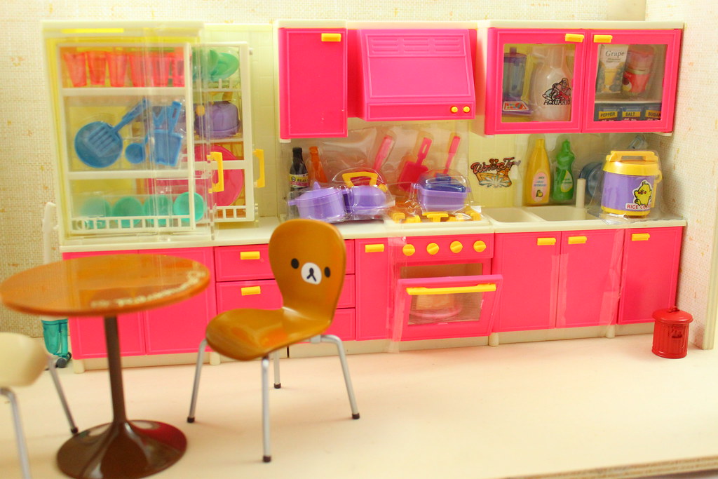 New doll kitchen compared to Rement furniture I bought th… Flickr