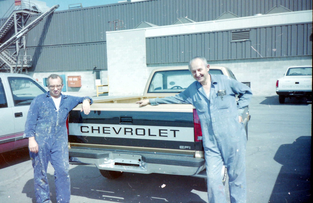 Oshawa Truck Plant,paint repair area. 1991. reidbrand Flickr