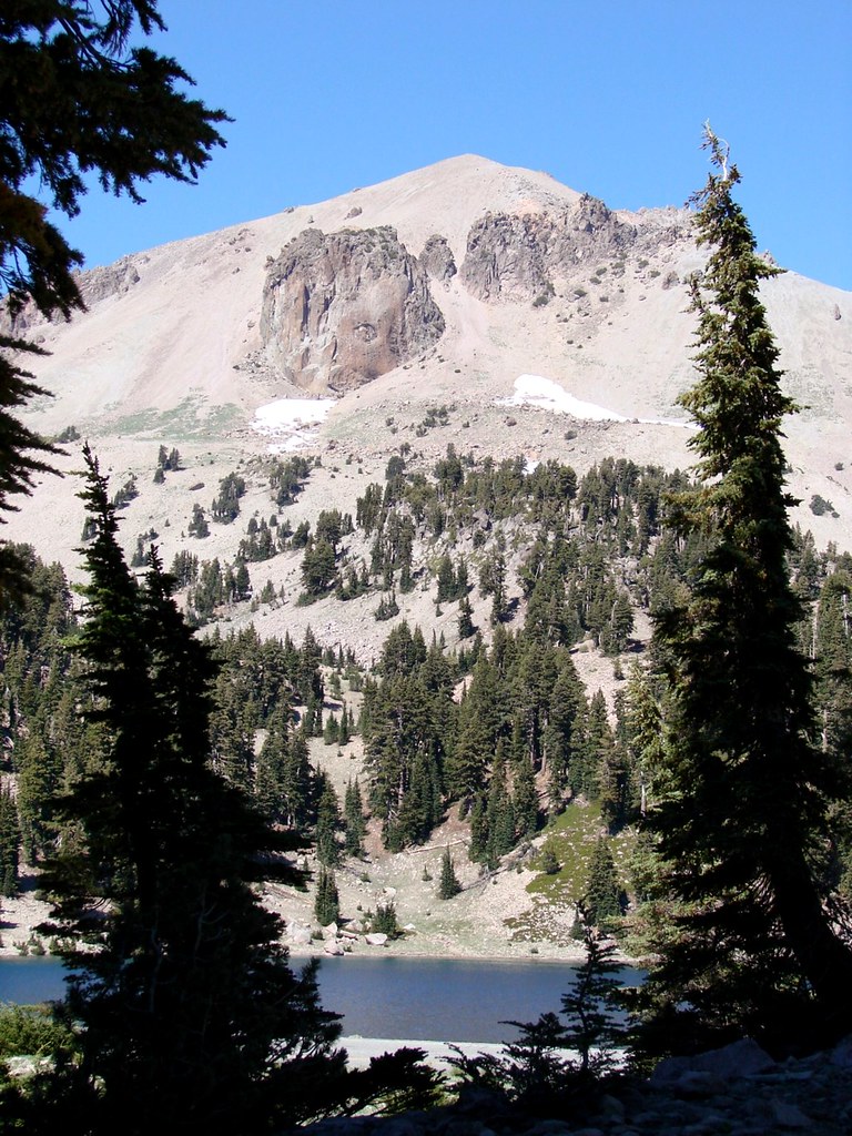 Lassen Volcanic National Park, Lake Helen, CA 2006 Flickr