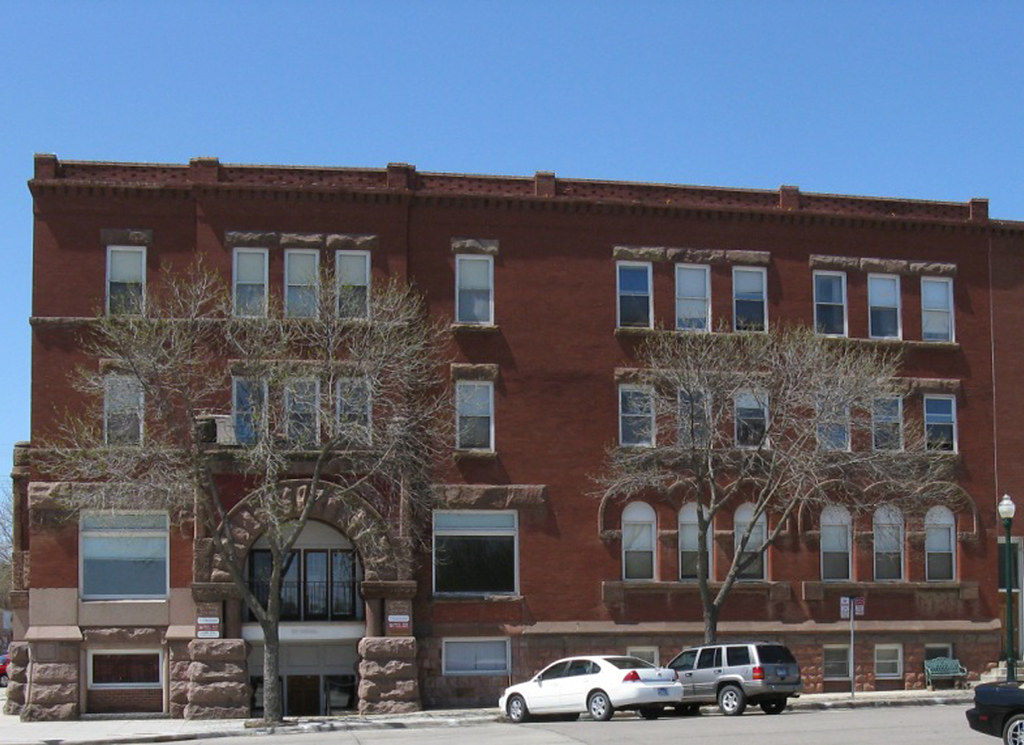 South Dakota Sir Charles Apartments Exterior View of H… Flickr