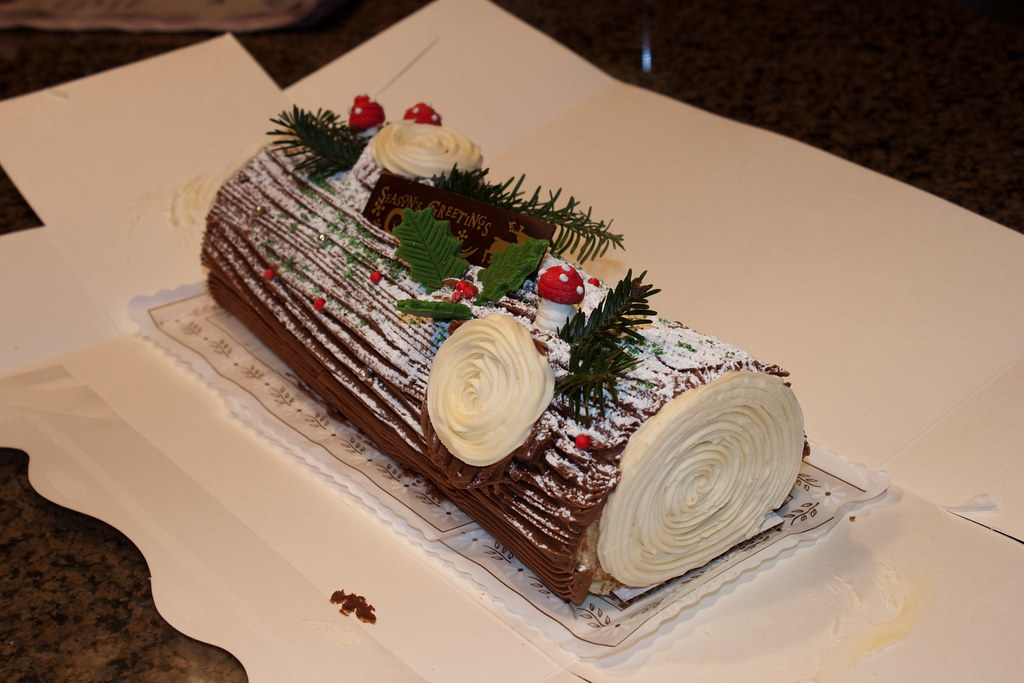 104 20111223 Beaver Creek Christmas lights Sandy Flickr