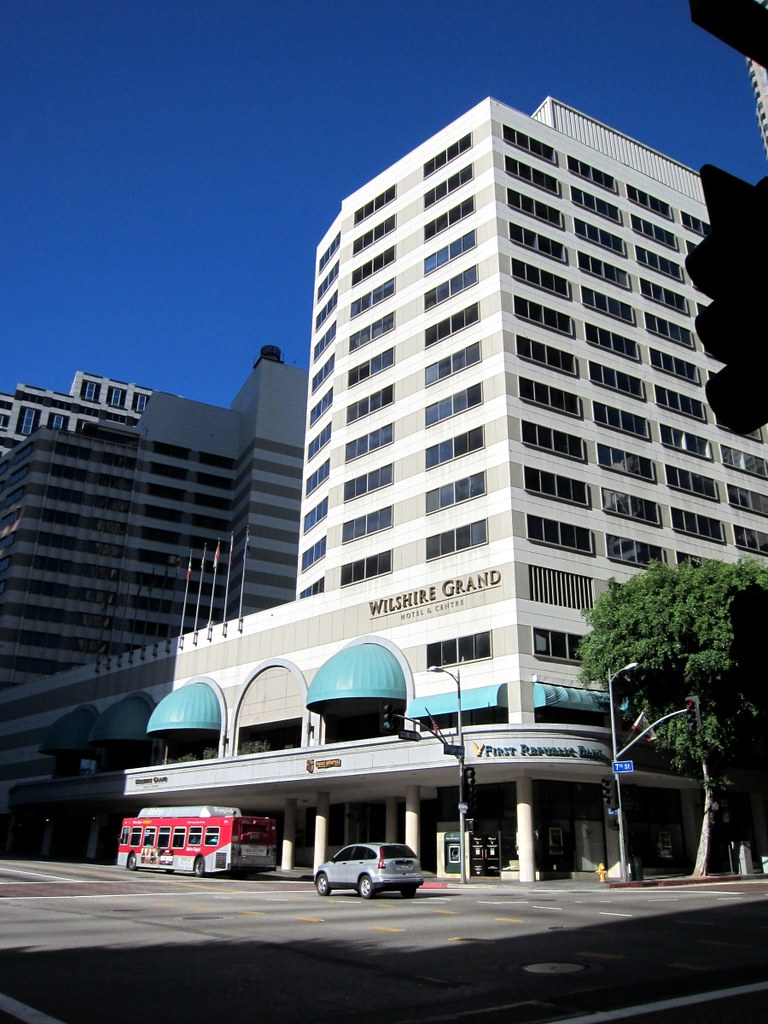 Downtown LA Wilshire Grand 1802a Soon to be gone, the Wil… Flickr
