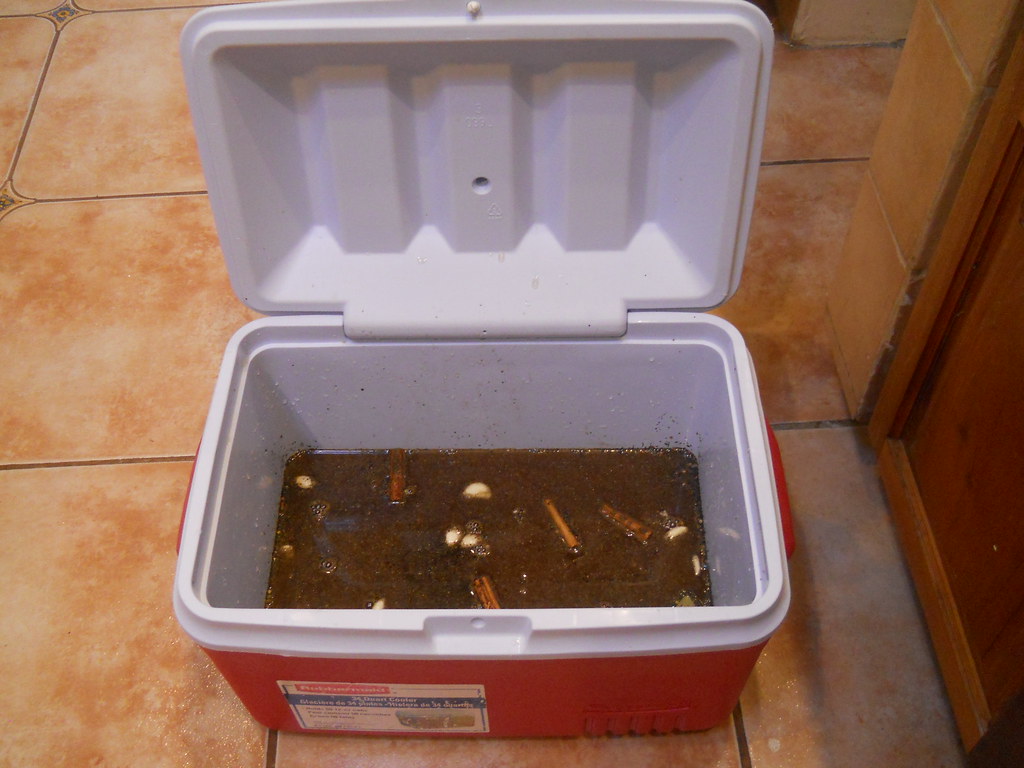 The brine Water, salt, brown sugar, cane syrup, cinnamon s… Flickr