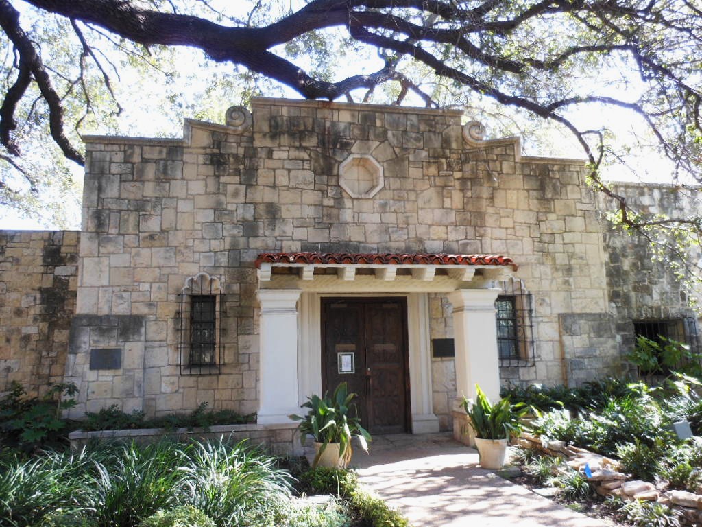 Library Alamo Precinct Michael Coghlan Flickr