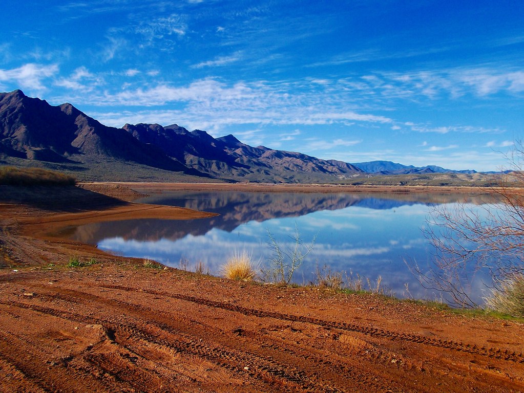 Horseshoe Lake, Arizona Melanie Peck Flickr