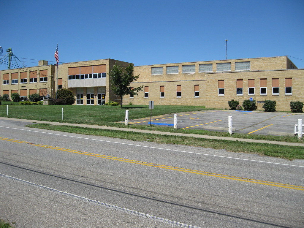 082710Green Township SchoolGreenford, Ohio (13) Flickr