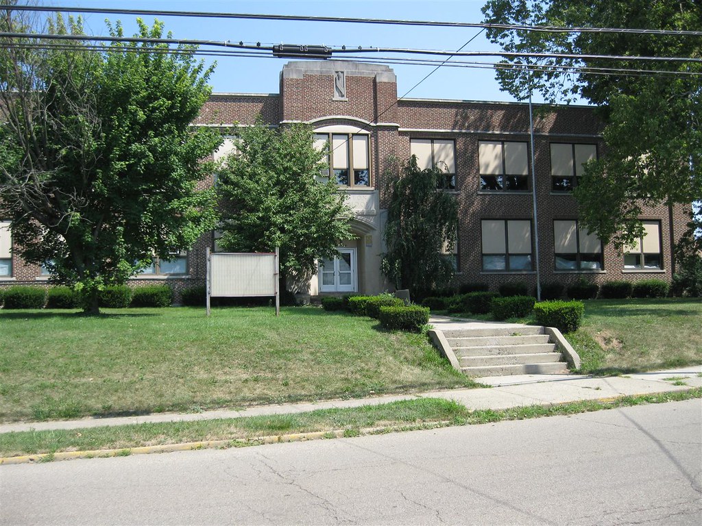 080110 Washington High SchoolUtica, Ohio (1) Aaron Turner Flickr