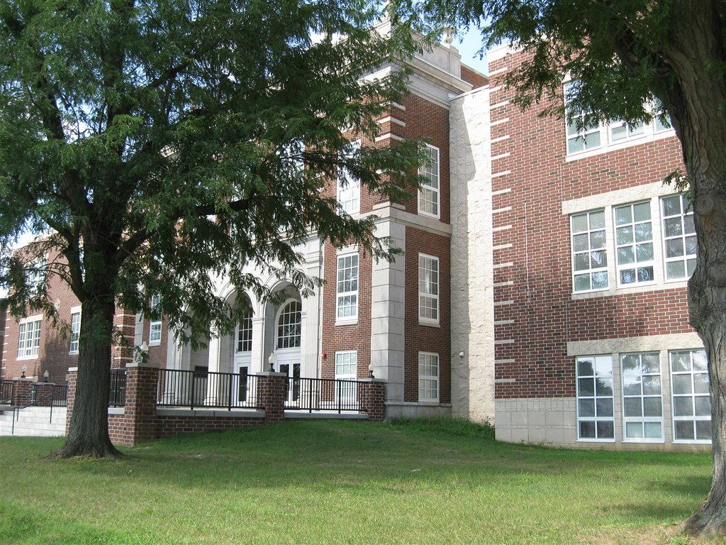 080710 Ironton High SchoolIronton, Ohio (23) Aaron Turner Flickr
