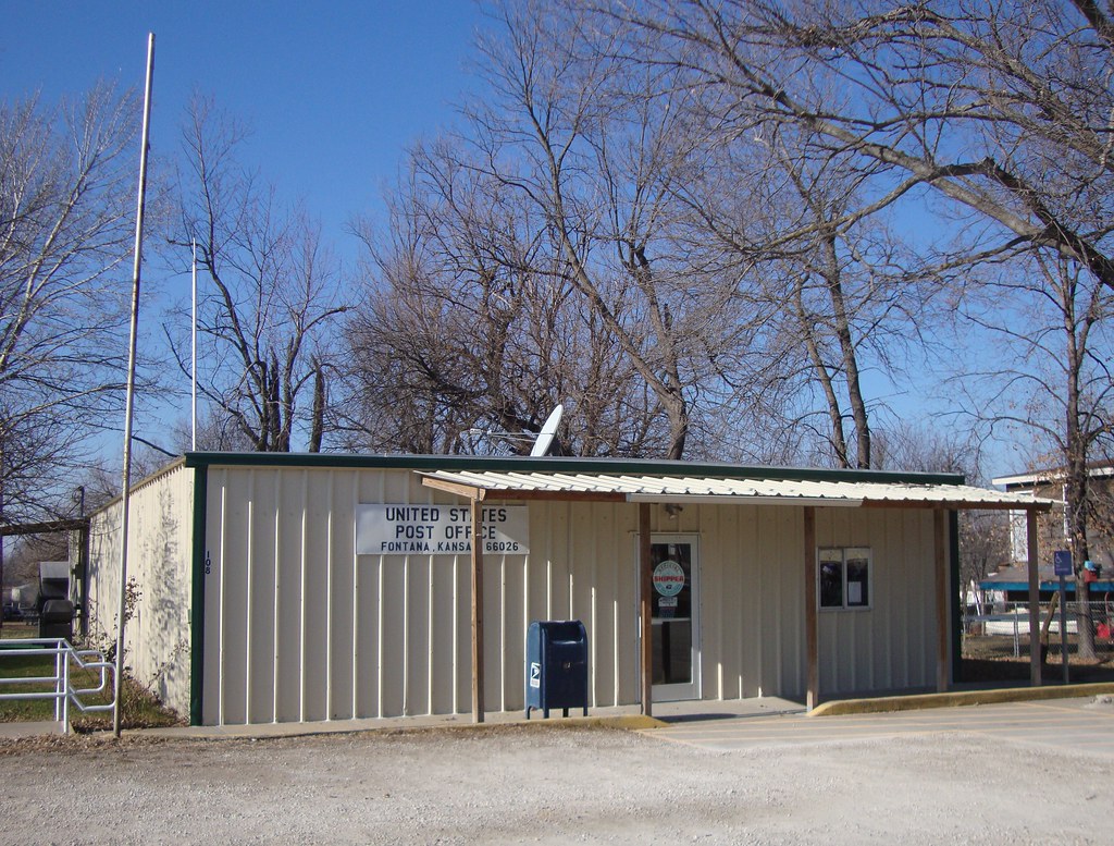 Post Office 66026 (Fontana, Kansas) Fontana is a small com… Flickr
