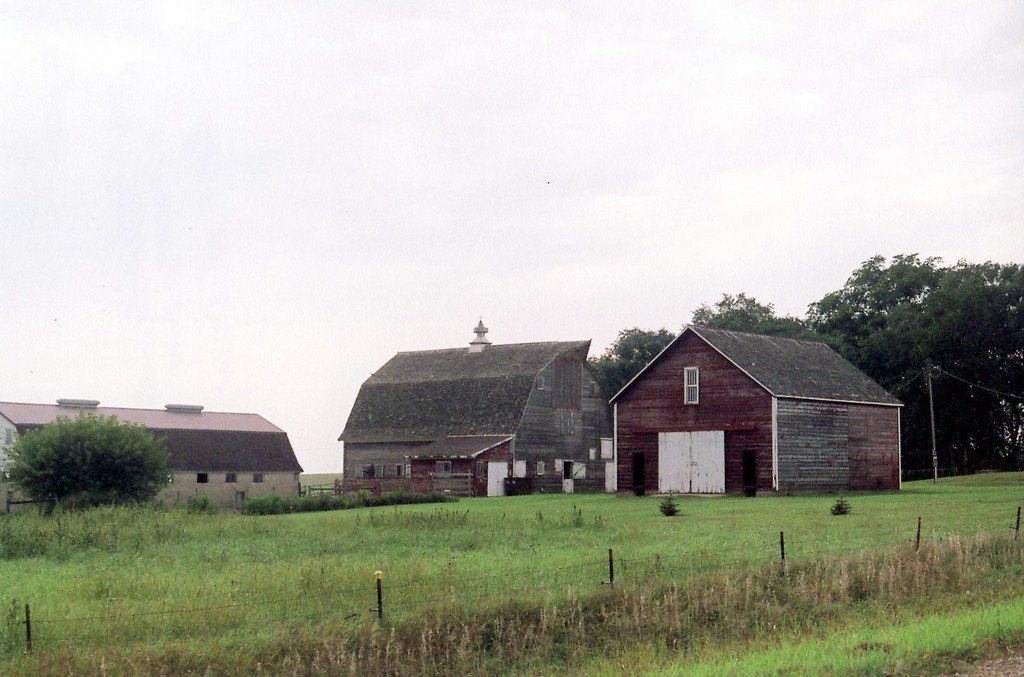 Doon, IA, Abandoned Farm 2005 (1 of a multiple picture set… Flickr