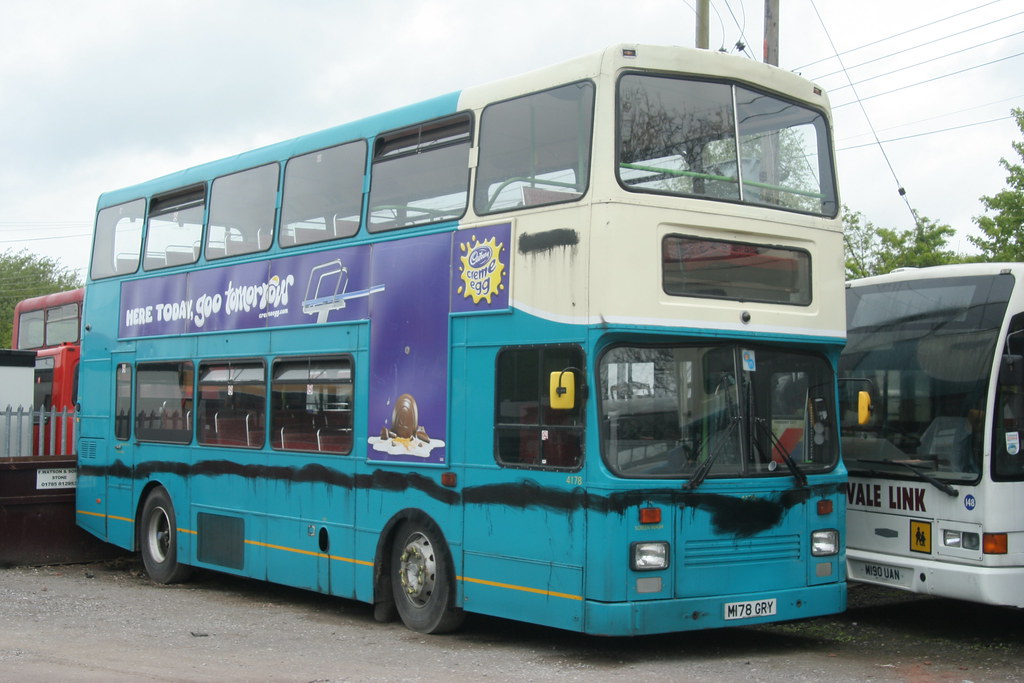 4178 M178 GRY Awaiting resale Stafford Bus Centre. JE1791 photos