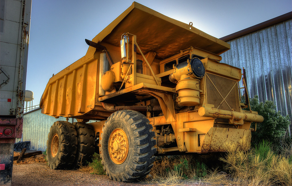 real life tonka old KW Dart truck. not sure of the year. i… Flickr