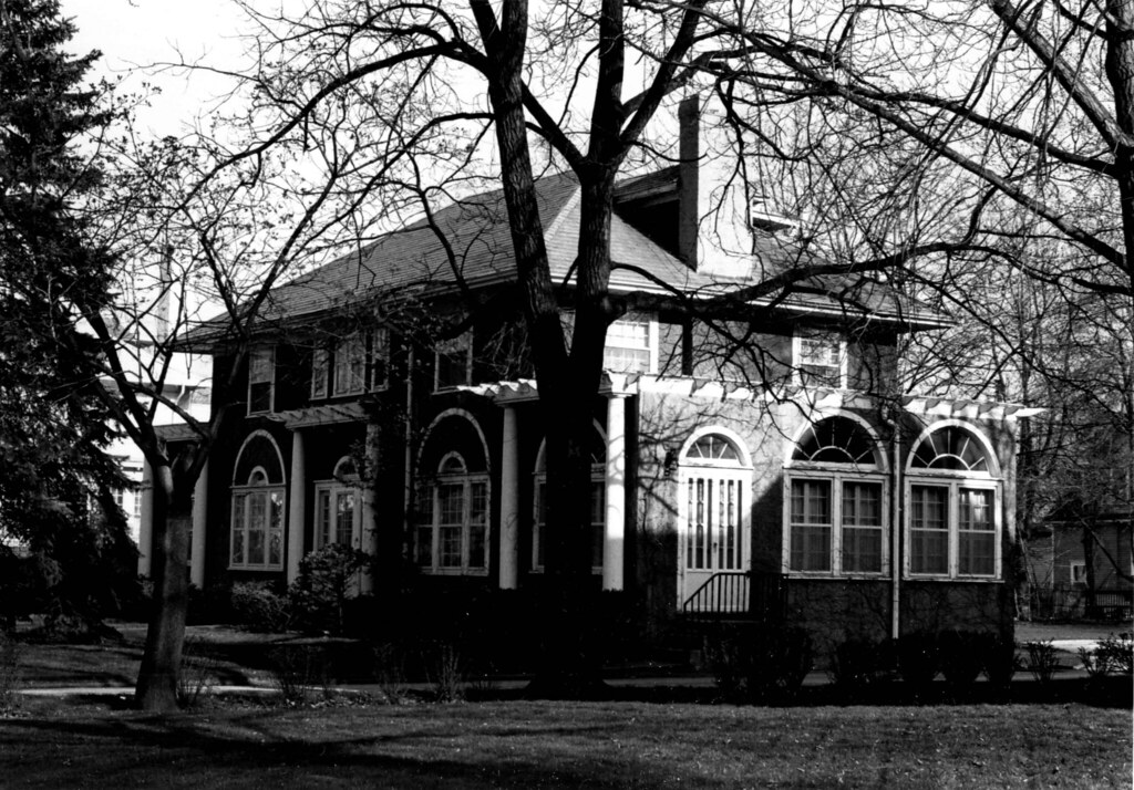 William Sharp, Jr. House, Bay City, Michigan Constructed i… Flickr