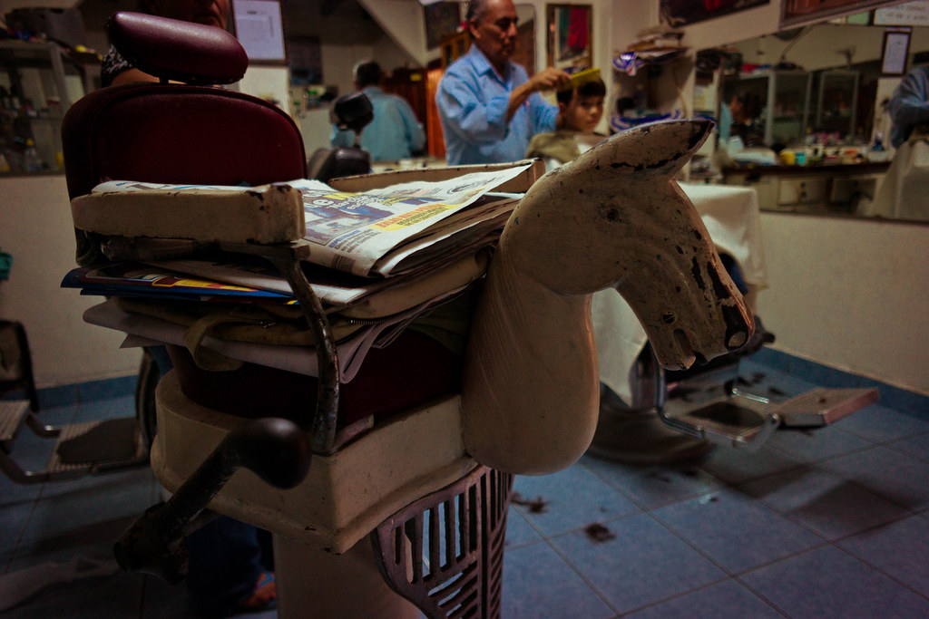 Santos' Barber Shop in Colonia El Pedregal Tegucigalpa, Ho… Flickr