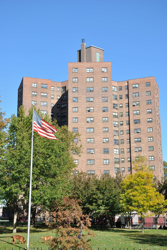 farragut houses brooklyn Bistoukeight Flickr