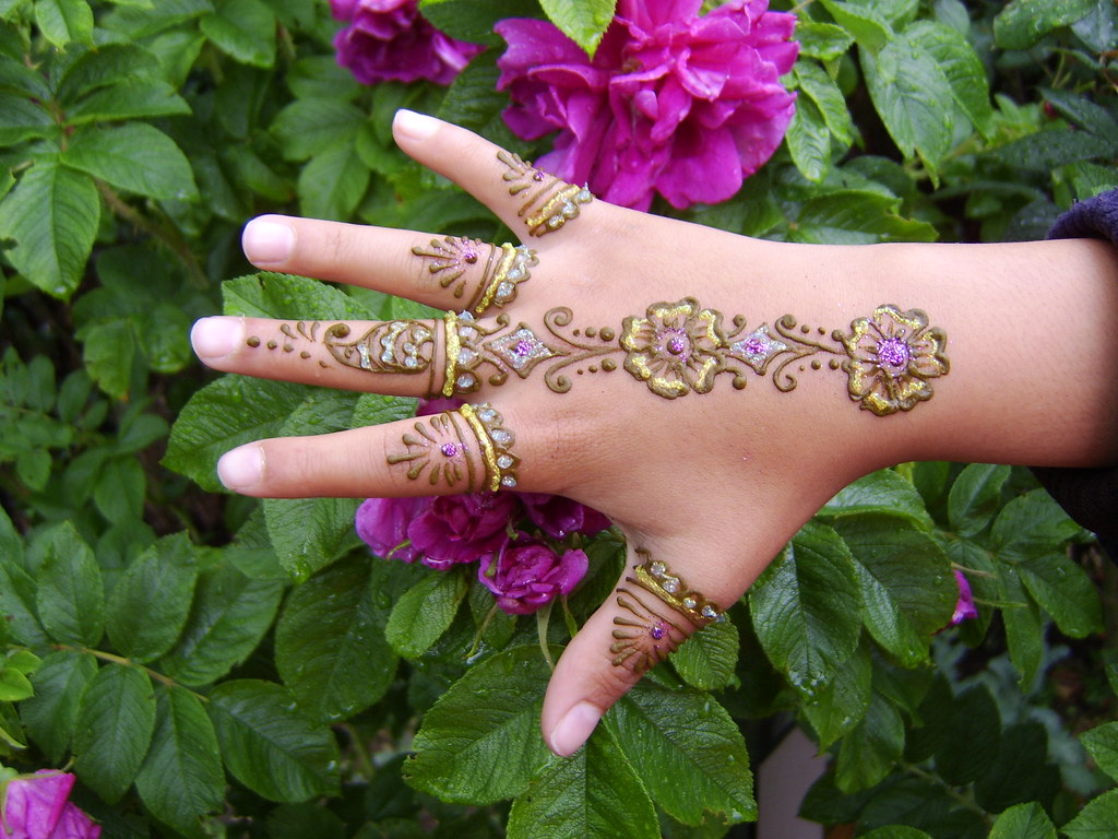 Henna blossom in spring 1 Henna by Hand of Fatima 2003201… Flickr