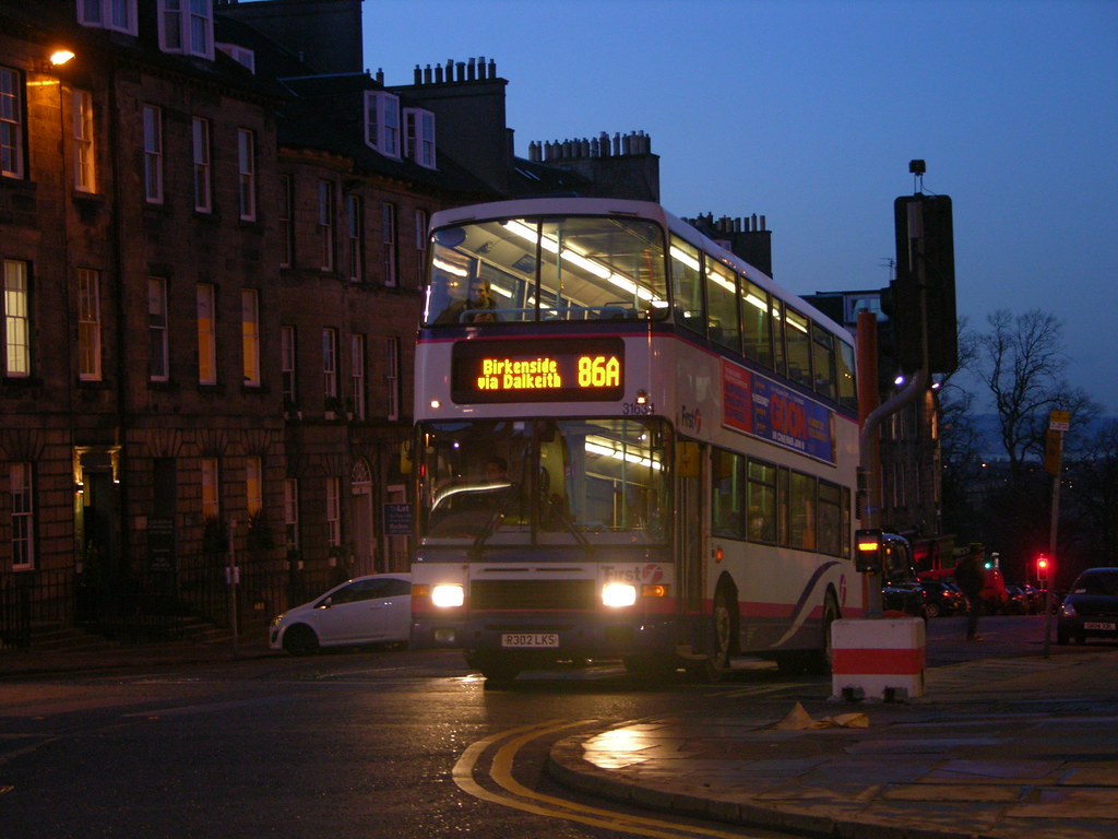 First Edinburgh Royale R302LKS North Castle Street Gordon Stirling