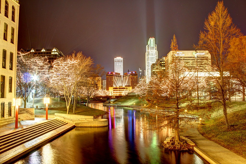 Omaha Gene Leahy Mall Omaha Nebraska at night. Gene Leahy … Flickr