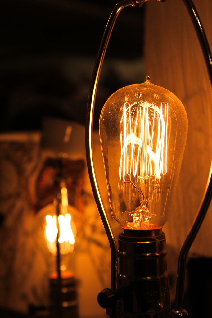 Light Bulb California 2011 nyeoh Flickr