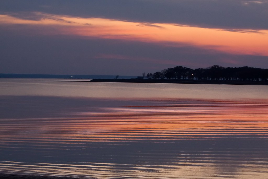 Lake Tawakoni, TX Lake Tawakoni at Sunset Olivier Ricou Flickr