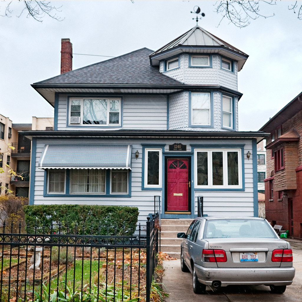 West Lunt Avenue home, Rogers Park, Chicago, Illinois USA Flickr