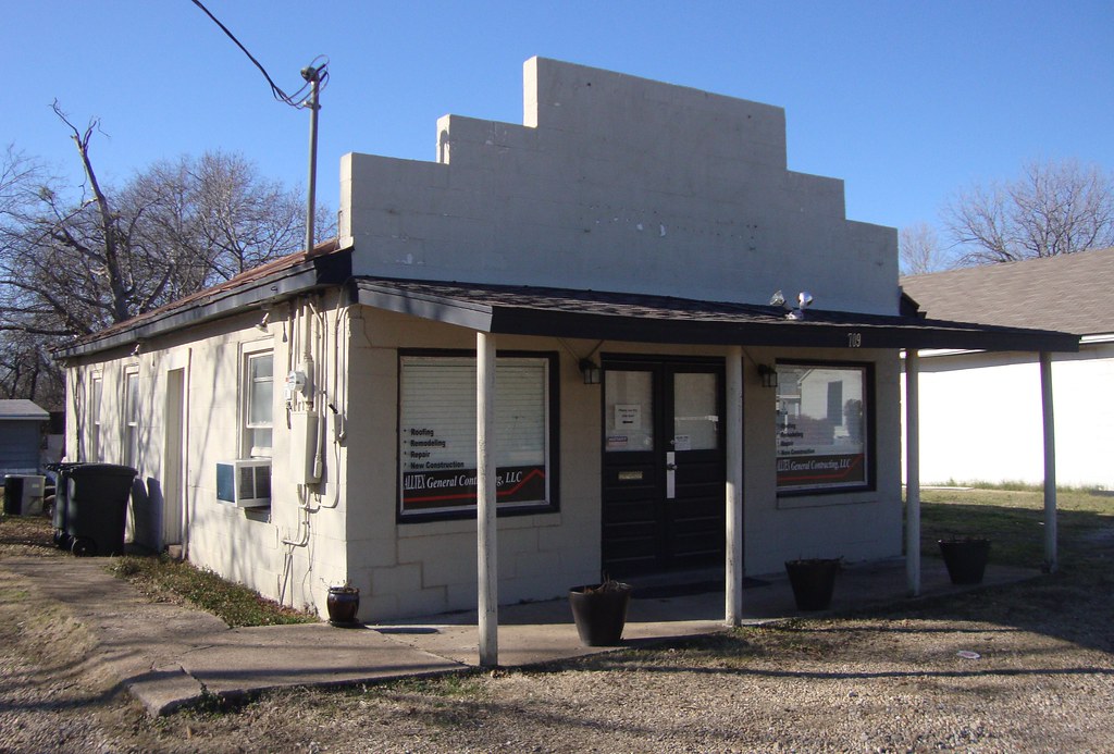 Old Storefront Building (Ovilla, Texas) Ovilla is a tiny t… Flickr