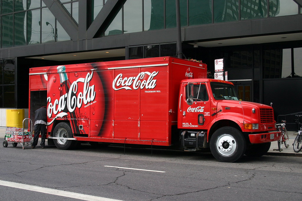 CocaCola Truck, Chicago CocaCola truck unloads outside t… Flickr