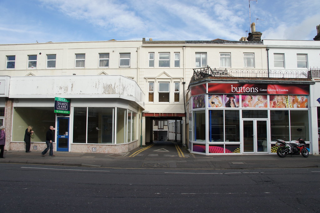 Entrance to Upper Norwich Road, Bournemouth, Dorset a photo on Flickriver