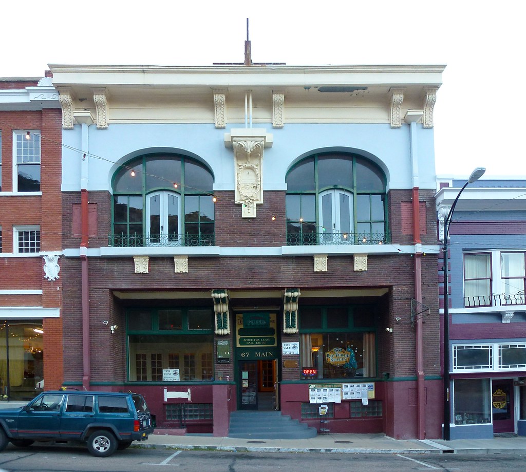 Bisbee, AZ commercial building Bisbee, Arizona was founded… Flickr