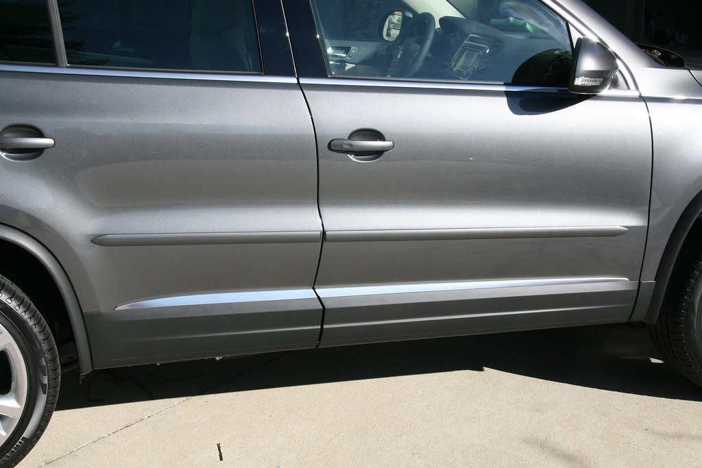 Body Side Molding Installation Flickr