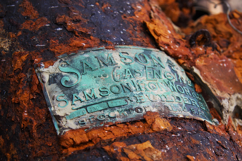 Samson Gas Engine plaque We only use the newest of equipme… Flickr