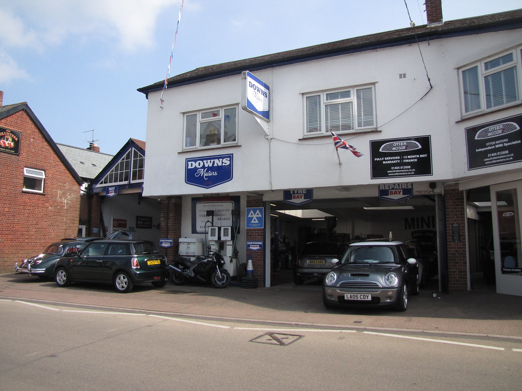 Flare Downs Motors, Mill Street, Ottery St Mary's, Devon… Flickr