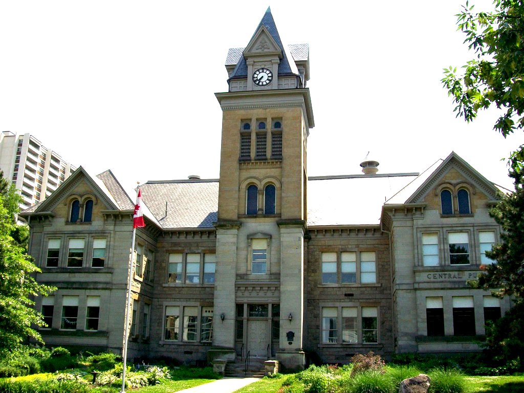 Central Public School, Hamilton Ontario....Oldest Operatin… Flickr