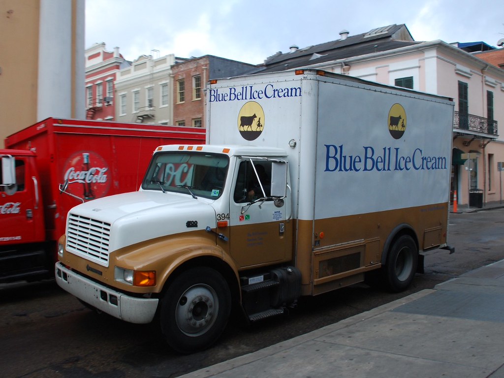 Blue Bell Ice Cream International delivery truck in New Or… Flickr