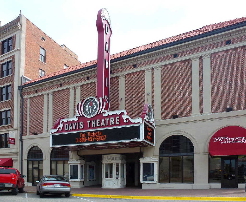 Montgomery, AL Davis Theater Opened in 1929 as the Paramou… Flickr