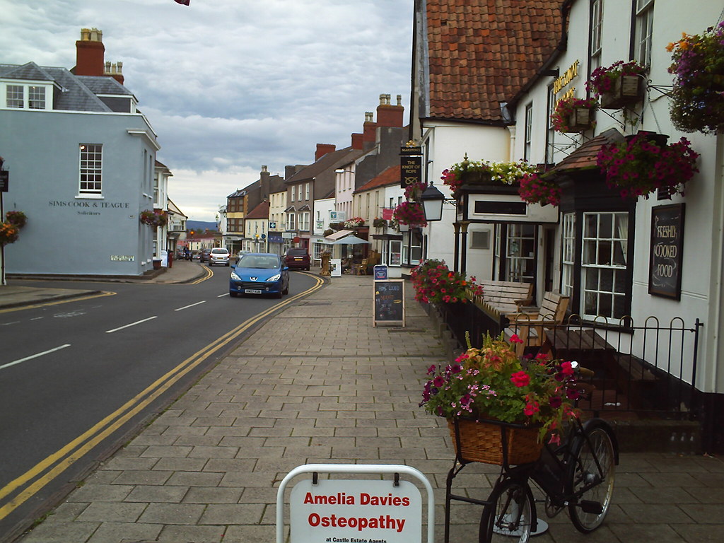 Thornbury,South Glos Ver 0.28N bob snell Flickr