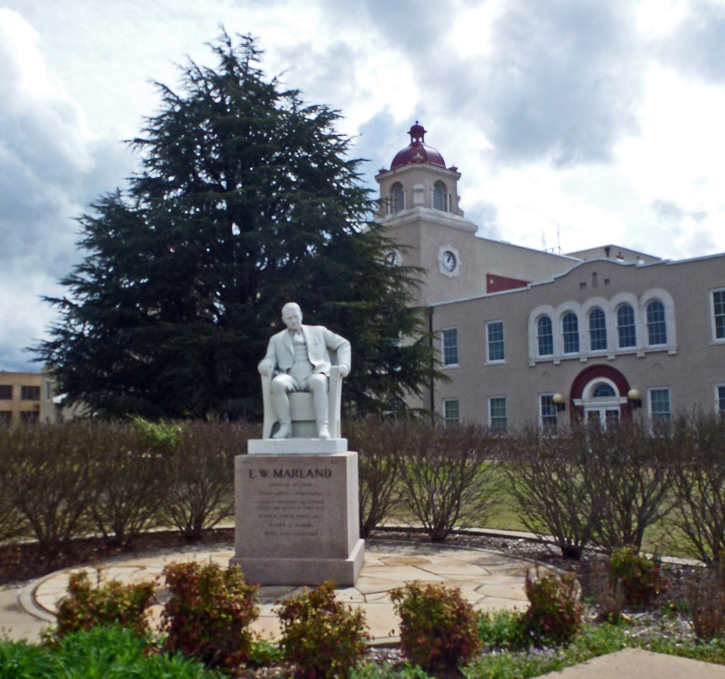 Marland Statue at Ponca City Hall Granger Meador Flickr