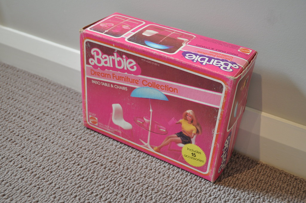 Vintage Barbie Dream Furniture Patio Table And Chairs Playset Box a
